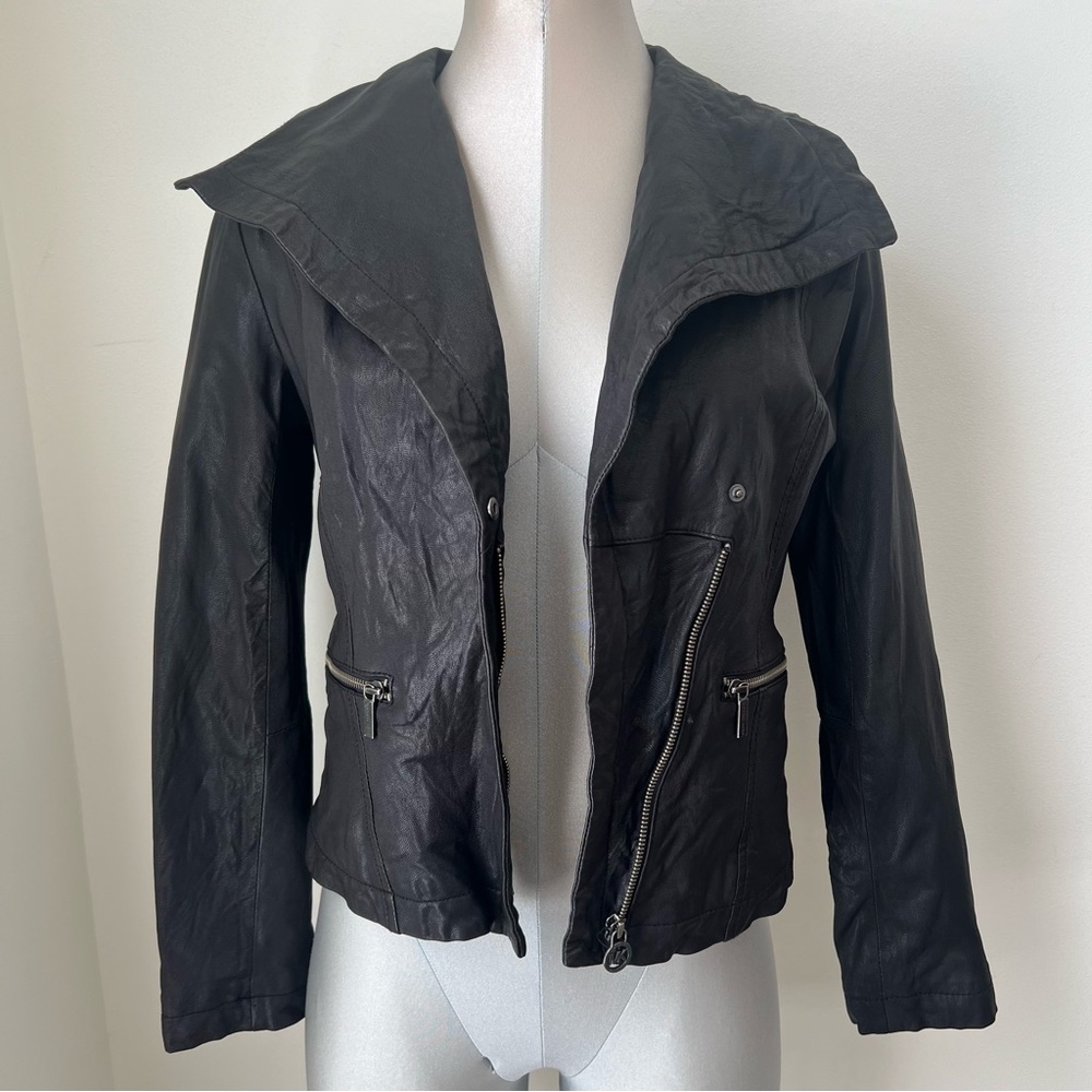 Michael Kors Shawl Collar Genuine Leather Jacket Size Medium M Black Moto Grunge - Picture 9 of 9